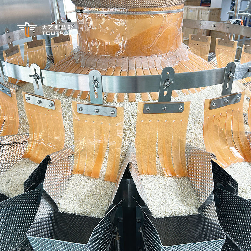 স্বয়ংক্রিয় পিষ্টক পপকর্ন কর্ন ফ্লেক রোস্টিং বাদাম প্যাকিং মেশিন ক্যাশু বাদাম মাল্টিহেড ওজন প্যাকেজিং মেশিন